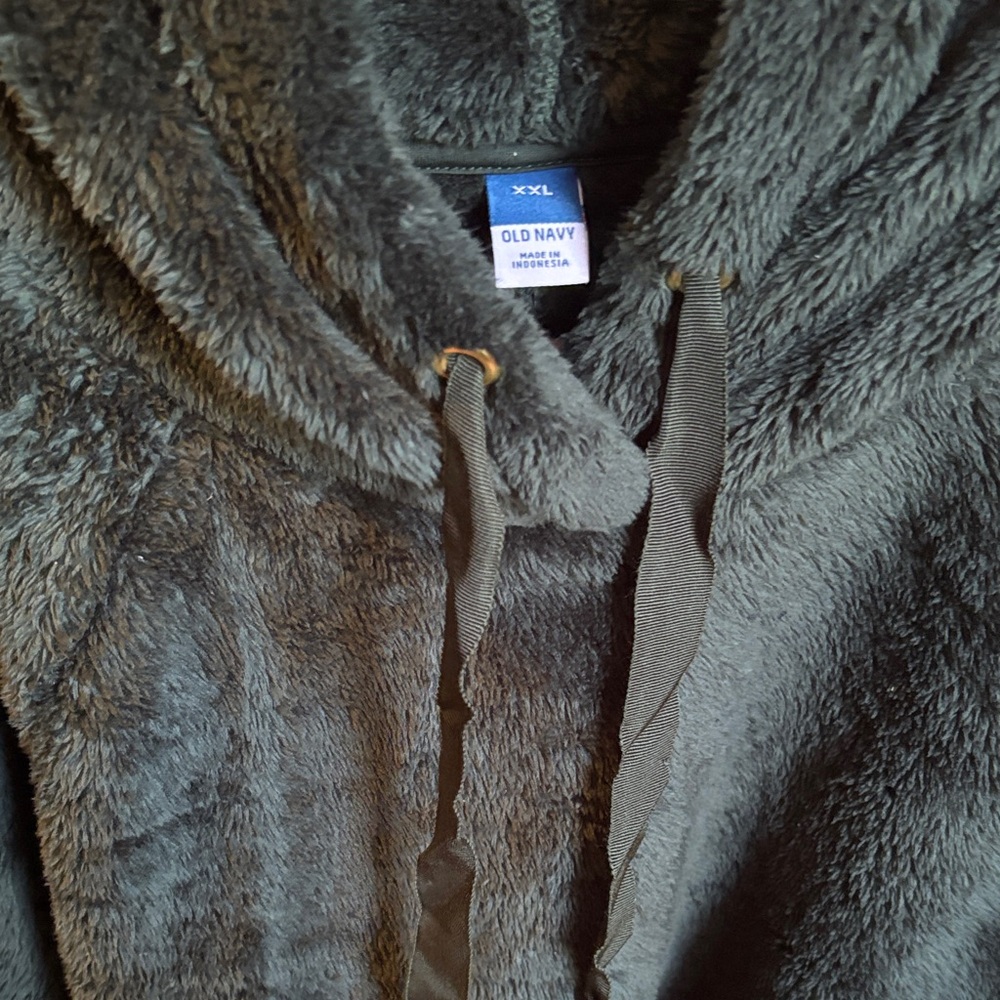 Green Fuzzy Hooded Sweatshirt - Picture 2 of 3